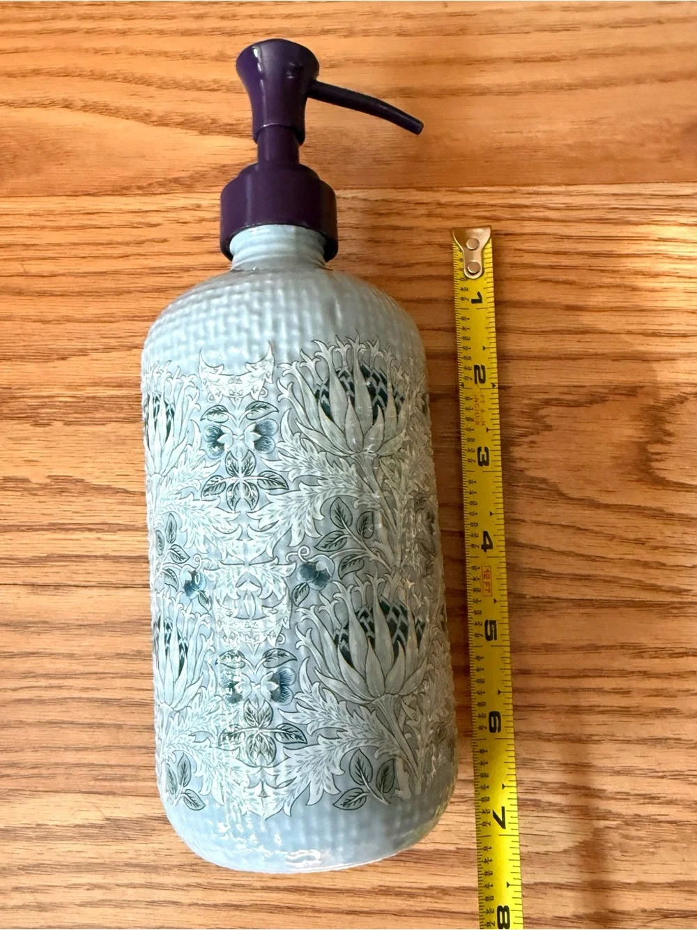 Morris & Co Vanity Soap Pump Dispenser White and Blue Floral Design.Ceramic